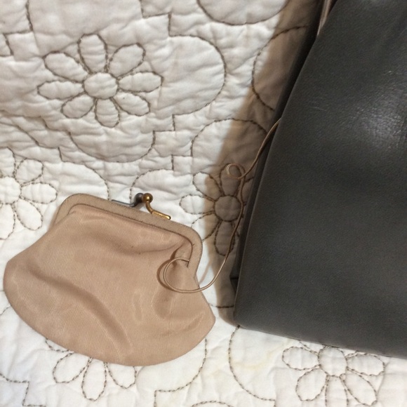 Jacqueline’s Fashion Accessories Purse - Picture 4 of 7